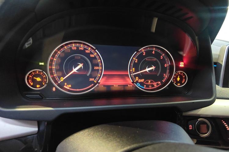 Used BMW X5 2015 xDrive35i U.S. specification
