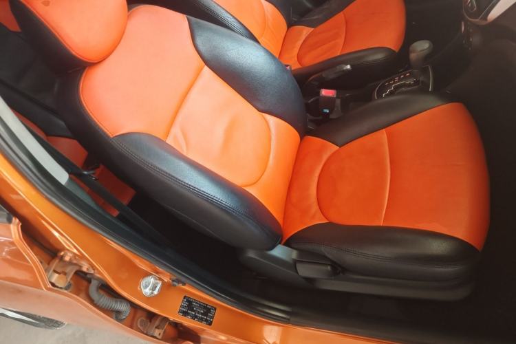 Used Hyundai Verna Ray 2014 1.4L Automatic GLX Right Front Seat