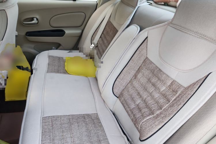 Used Venucia D50 2015 1.6L Manual Fashion Edition Left Rear Seat