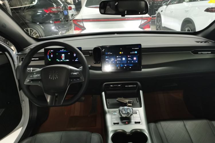 Used BYD Qin PLUS 2025 DM-i Smart Drive 55KM Leading Model