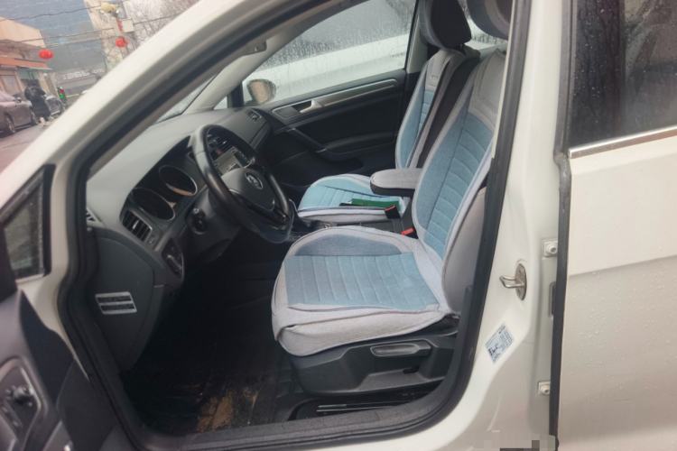 Used Volkswagen Golf 2015 1.6L Automatic Comfort Model
