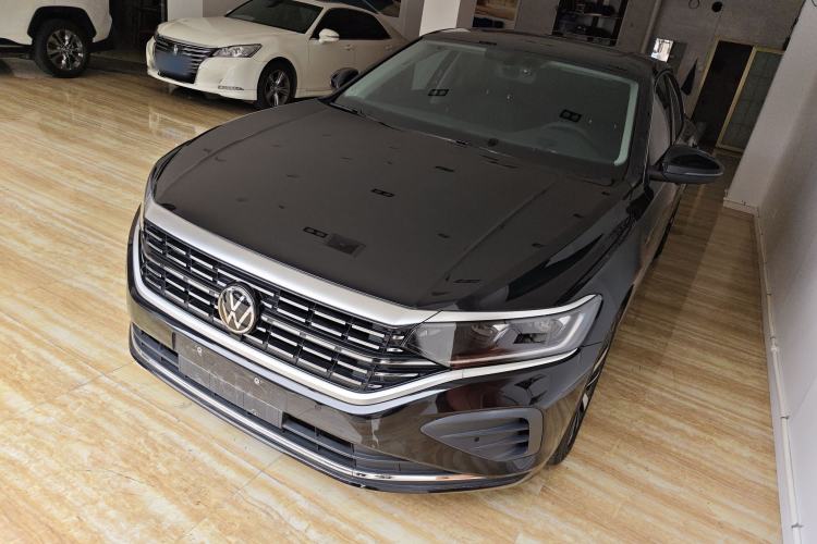 Used Volkswagen Passat 2025 Premium Version 380TSI Dragon Edition