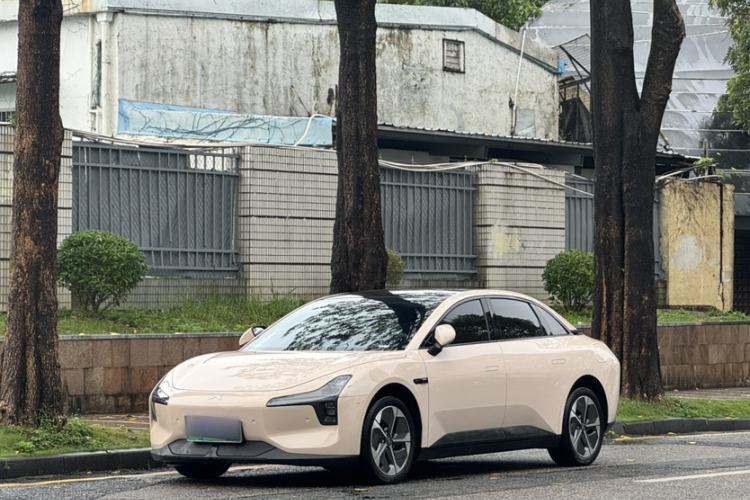 Used XPeng MONA M03 2024 620 with Ultra-Long Range