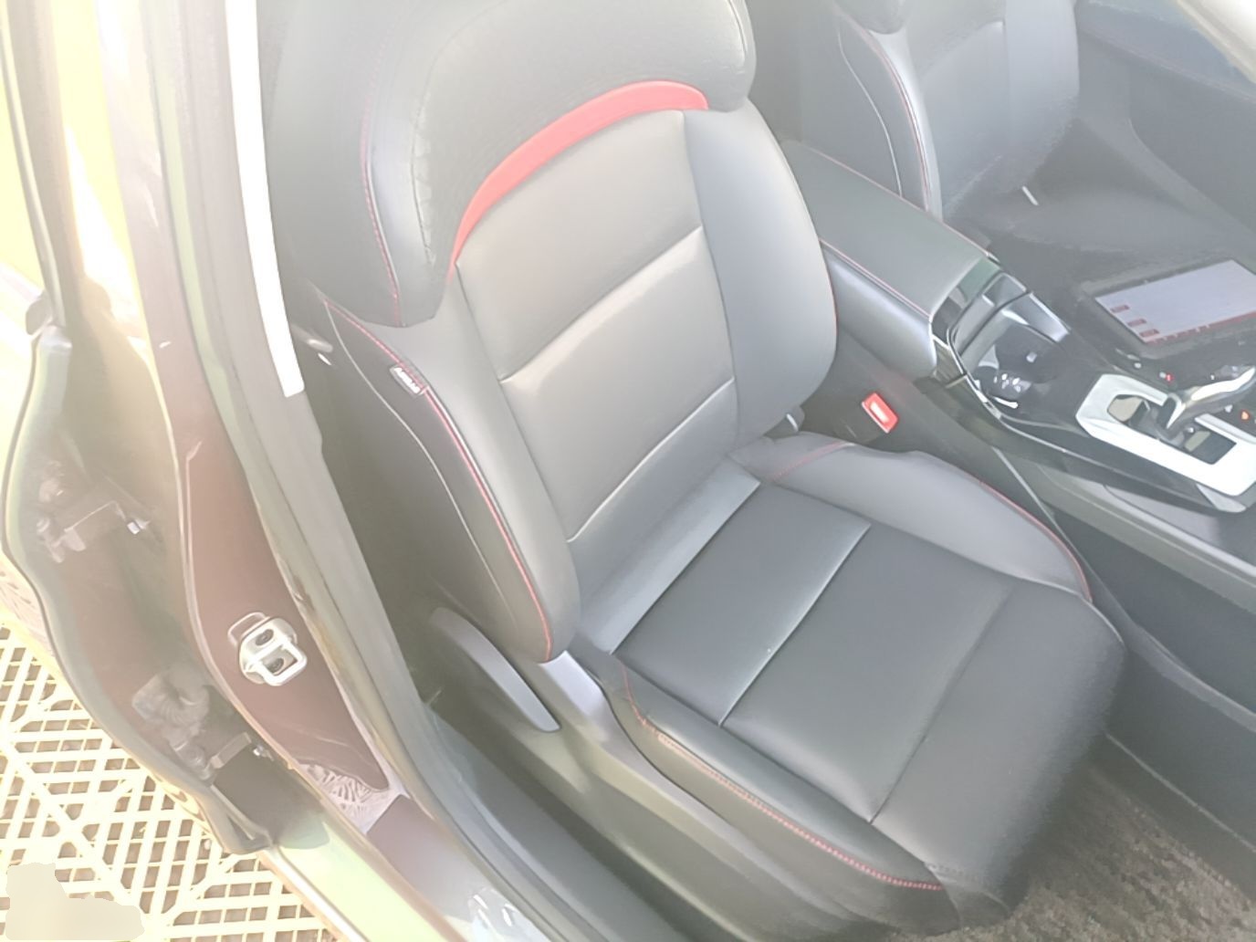 MG 5 2022 300TGI DCT Chao Yue Flagship Edition — снимка 19