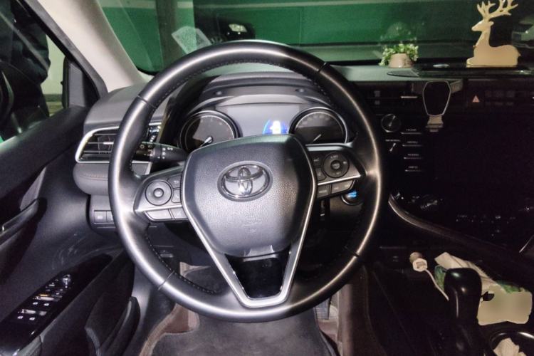 Used Toyota Camry 2018 2.0G Luxury Edition Steering Wheel