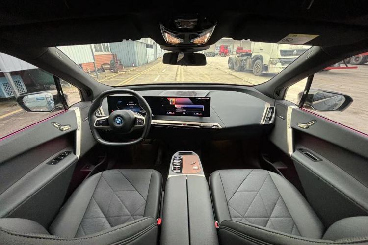 Used BMW iX 2022 xDrive40
