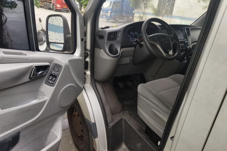 Used Foton Toano 2017 2.5T Restyled E Commercial Version Short Wheelbase 4J25TC3
