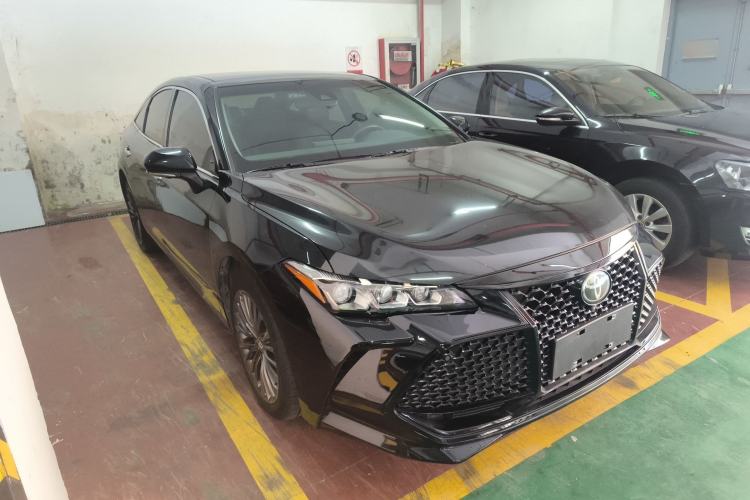 Used Toyota Avalon 2019 2.5L Touring Premium Version China VI Standard
