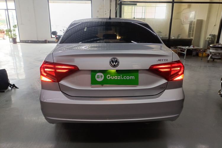 Used Volkswagen Jetta 2017 1.5L Manual Fashion Edition Rear