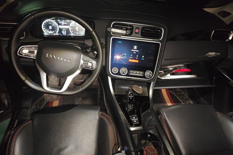 Used Lynk & Co 01 2019 2.0T Two-Wheel Drive Zhaopu Version China VI Standard