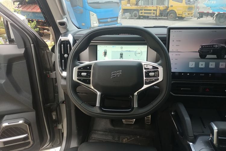 Used JETOUR Traveler 2023 2.0T All-Wheel-Drive CrossPRO Steering Wheel