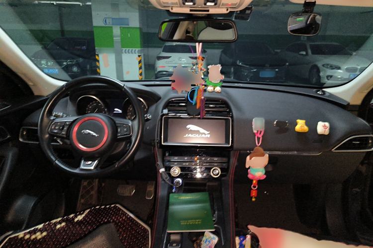 Used Jaguar F-PACE 2016 2.0T Two-Wheel Drive Urban Luxury Edition