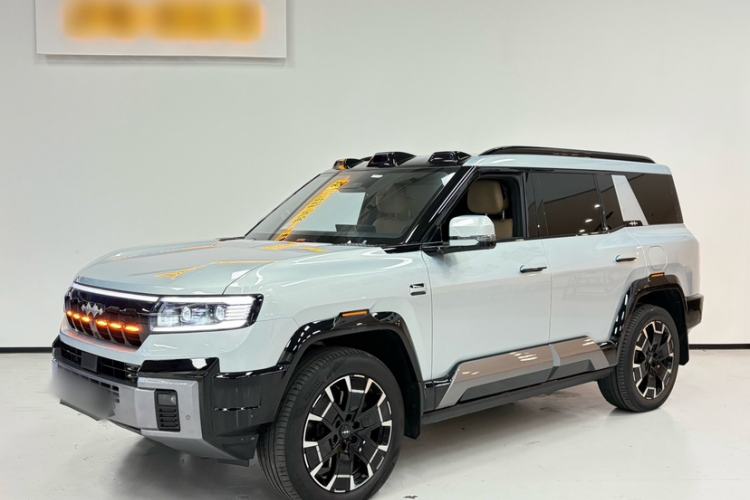 Used Formula Leopard 8 2025 Smart & Brave Flagship Edition 7 Seats