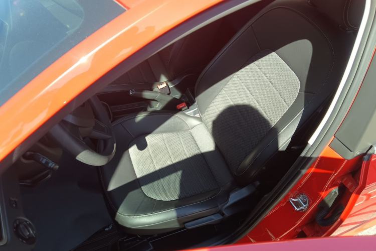 Used Skoda Rapid Spaceback 2016 Revised 1.6L Automatic Chuanxing Version Left Front Seat