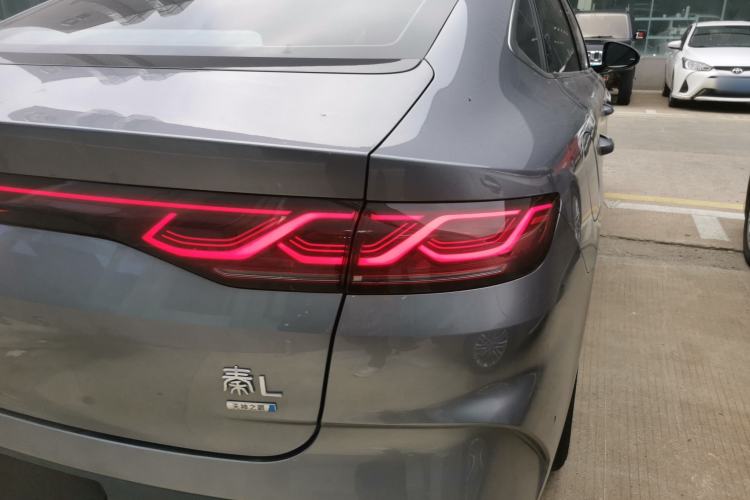 Used BYD Qin L 2025 DM-i Smart Drive 120KM Leading Model