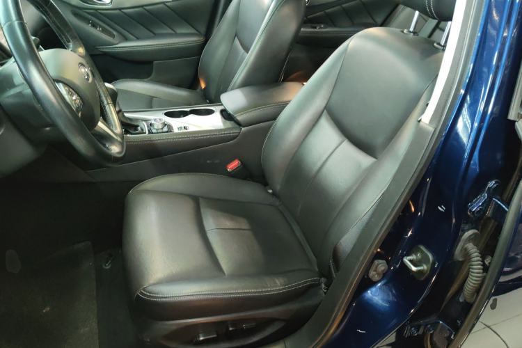 Used Infiniti Q50L 2016 2.0T Ambition Edition