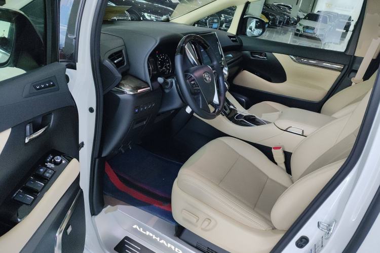 Used Toyota Alphard 2021 Dual-Engine 2.5L Prestige Edition
