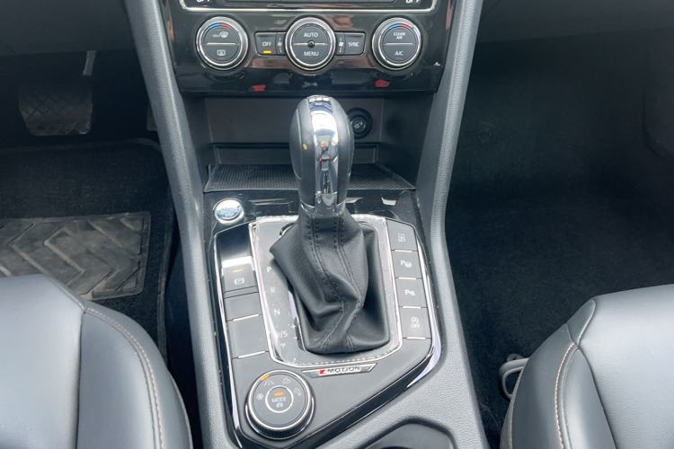 Used Volkswagen Tharu 2019 330TSI Four-Wheel Drive Flagship Model China VI Standard
