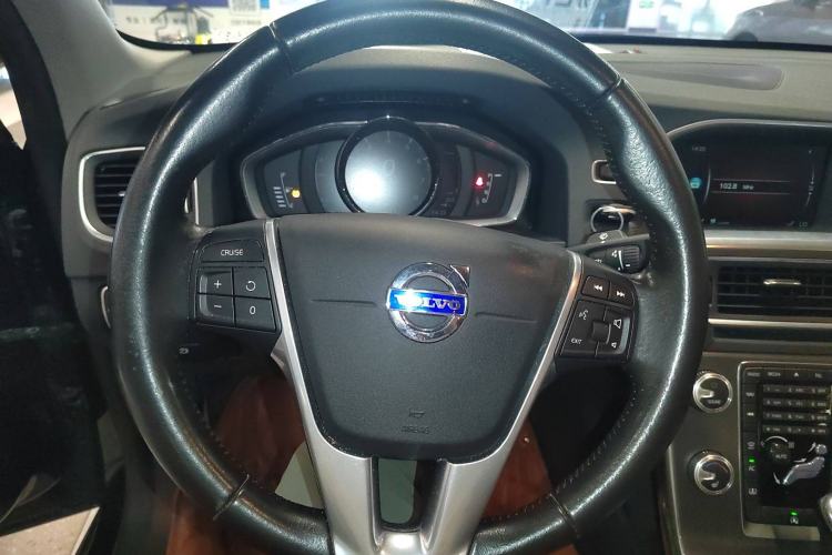 Used Volvo S60 2016 S60L T5 Intelligent Drive Edition
