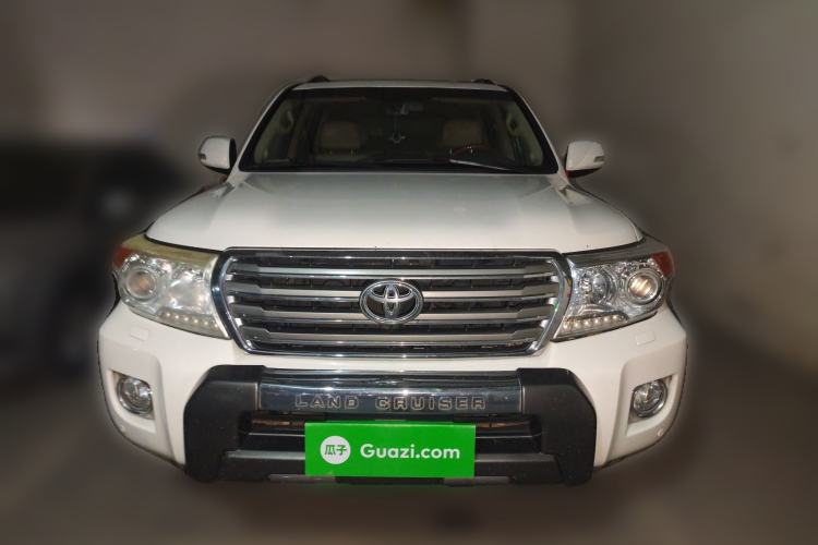 Used Toyota Land Cruiser 2012 4.6L Automatic VX-R Front
