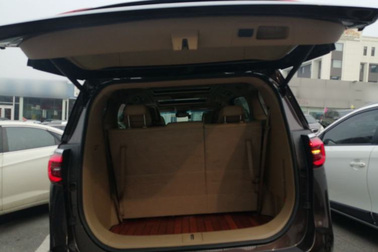 Used Buick GL8 2020 ES Land Cruiser 653T Luxury Model Trunk