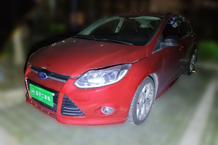 Used Ford Focus 2012 Hatchback 2.0L Manual Luxury Sport Model