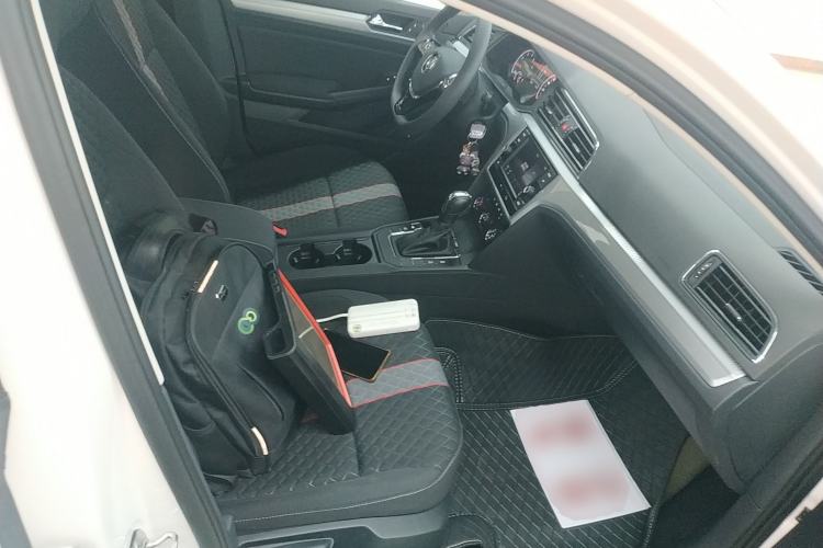 Used Volkswagen Lamando 2019 230TSI DSG Fashion Edition China VI