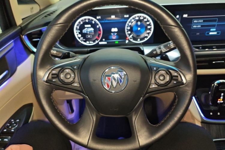 Used Buick GL8 2022 ES Landtrek 653T Luxury Edition
