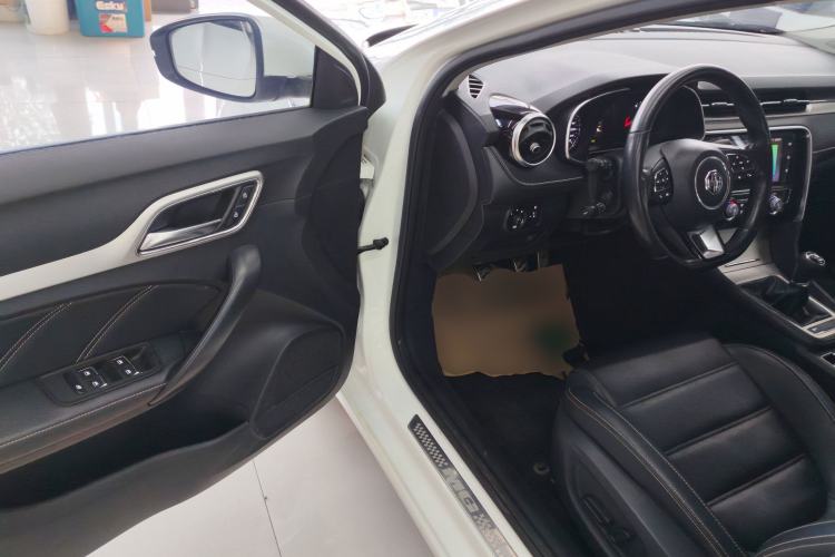 Used MG 6 2017 20T Manual Luxury Smart Connect Version China V Standard Driver Seat
