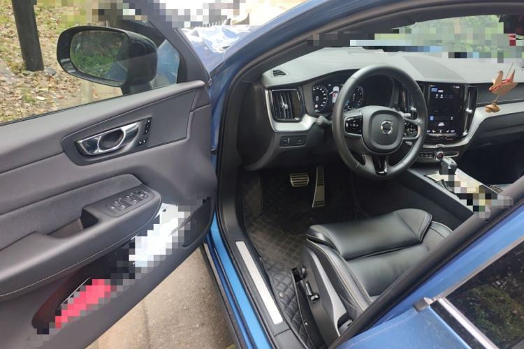 Used Volvo XC60 2021 T5 4x4 Zhiyi Sport Edition
