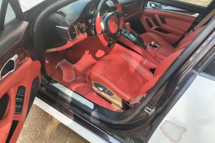 Used Porsche Panamera 2010 Panamera 3.6L Driver Seat