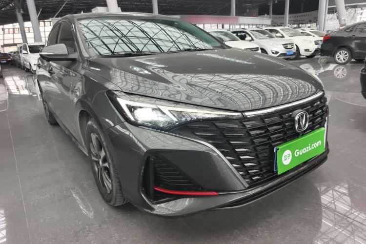 Used CHANGAN Eado 2023 Changan Edition PLUS Blue Whale NE 1.4T GDI DCT Prestige Version Front Right 45 Deg