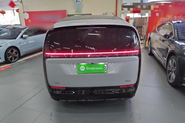 Used Li Auto MEGA 2024 Ultra Model