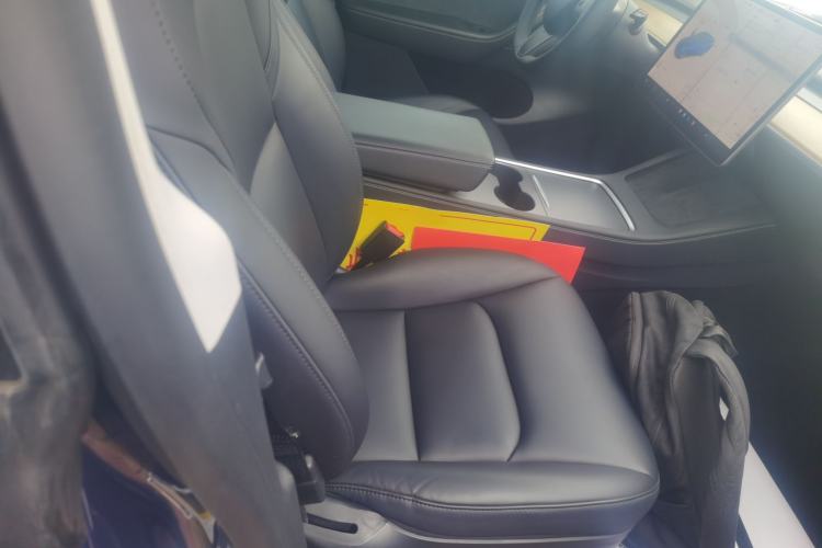 Used Tesla Model Y 2021 Long-Range All-Wheel-Drive Version 3D7