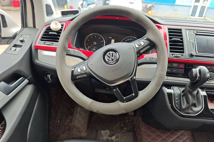 Used Volkswagen Multivan 2018 2.0 TSI Four-Wheel Drive Comfort Edition 7-Seater Steering Wheel