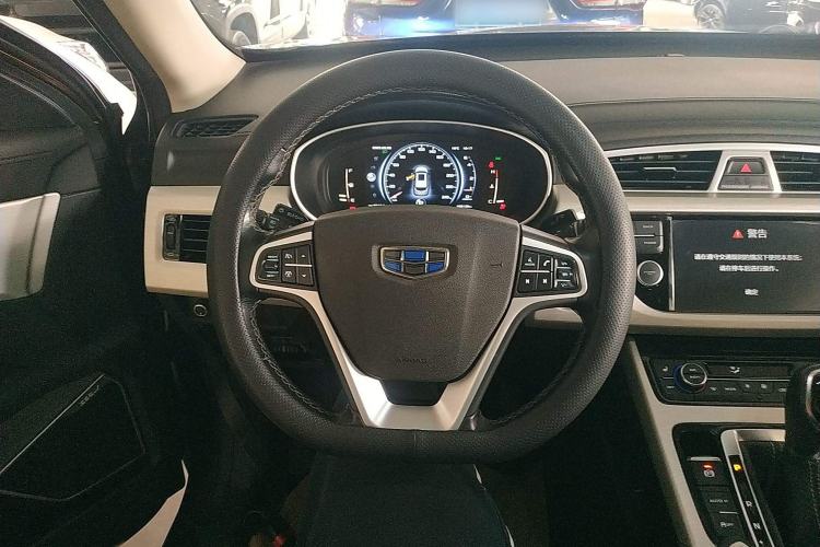 Used Geely Auto Emgrand X7 Sport 2018 1.8TD Automatic Two-Wheel Drive Smart Connect 4G Internet Edition