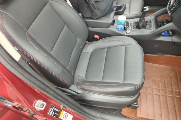 Used Changan CS75 2014 2.0L Manual Leading Version China IV Standard