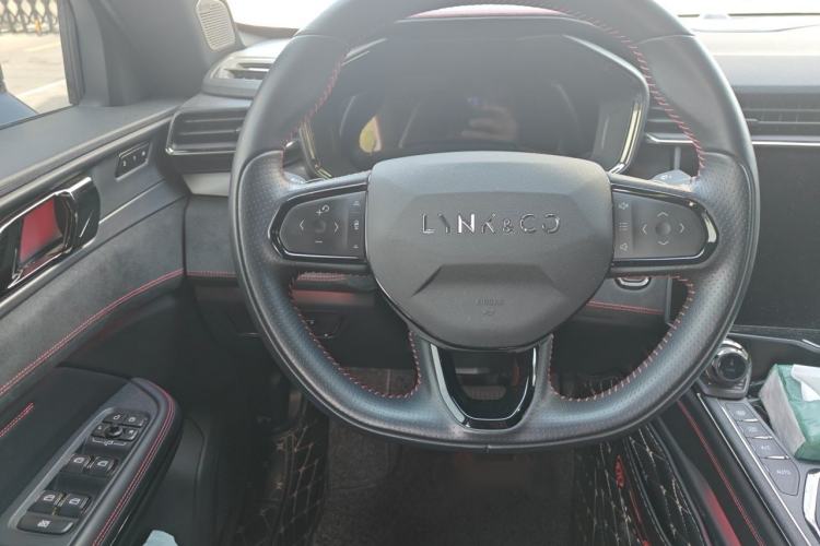 Used Lynk & Co 05 2020 2.0TD Four-Wheel Drive HypeHalo