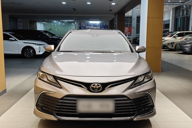 Used Toyota Camry 2021 2.0G Luxury Edition