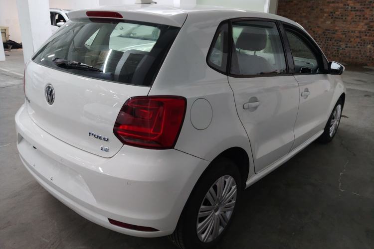Used Volkswagen Polo 2016 1.6L Automatic Comfort Model