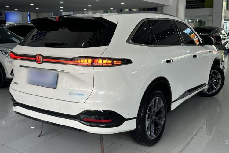 Used CHANGAN CS75 PLUS 2025 4th Generation 1.5T New Blue Whale Smart Flagship Version Exterior 5