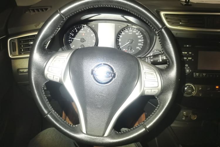 Used Nissan Qashqai 2016 2.0L CVT Luxury Edition
