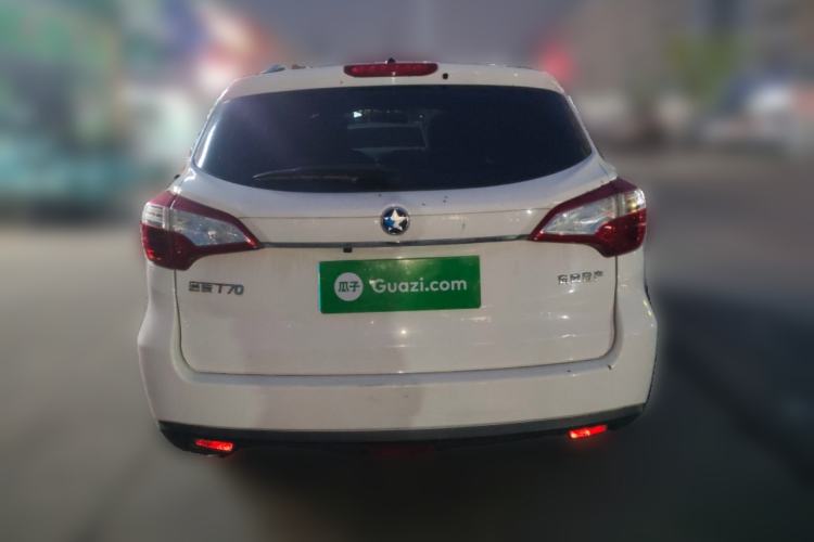 Used Venucia T70 2016 1.6L Manual Ruixing Edition Rear