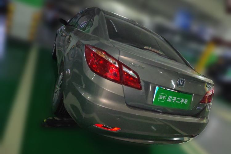 Used CHANGAN Eado 2015 1.6L Manual Luxury Model China IV Standard Rear Left 45 Deg