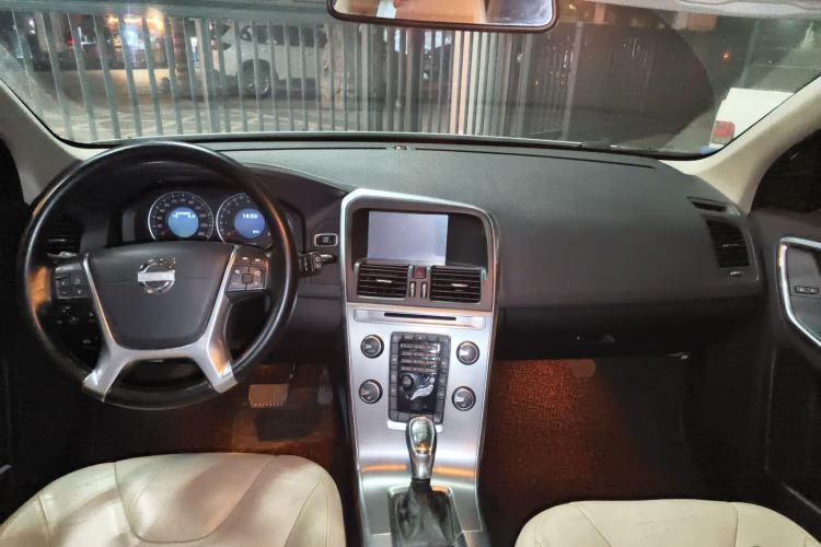 Used Volvo XC60 2013 T5 Comfort Edition