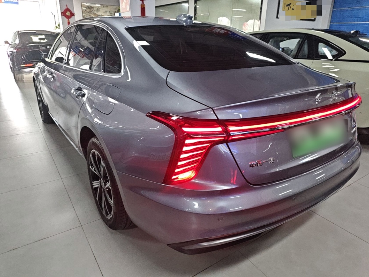 Hongqi H5 PHEV 2025 170 Super Hybrid Version — снимка 4