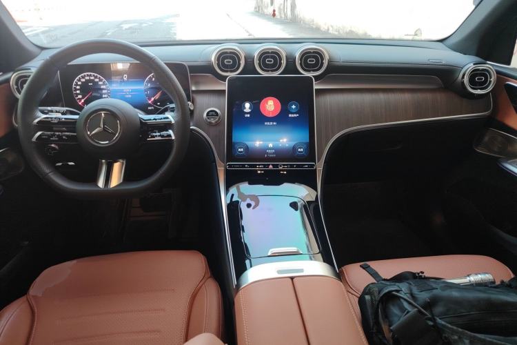 Used Mercedes-Benz GLC 2024 Refreshed GLC 300 L 4MATIC Dynamic Version 5 Seats