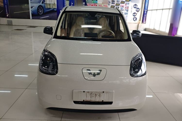 Used Wuling Hongguang MINIEV 2025 Four-Door Version Advanced Edition Front
