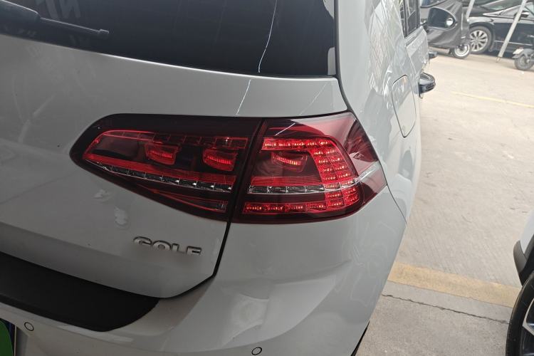 Used Volkswagen Golf 2017 230TSI Automatic Comfort Edition – Celebrating Milestone of One Million Units