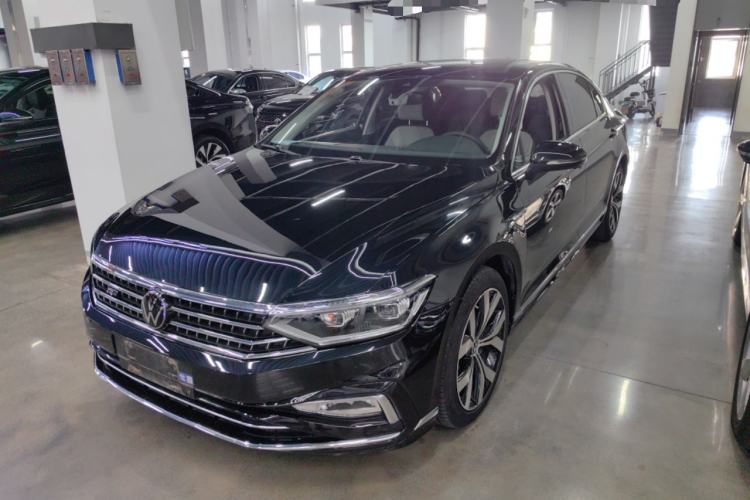 Ojetý Volkswagen Magotan 2023 2 Million Units Limited Edition 330TSI DSG Leading Version Guazi used car, China used car export, Used car for sale, Used  cars, Cheapest cars for sale